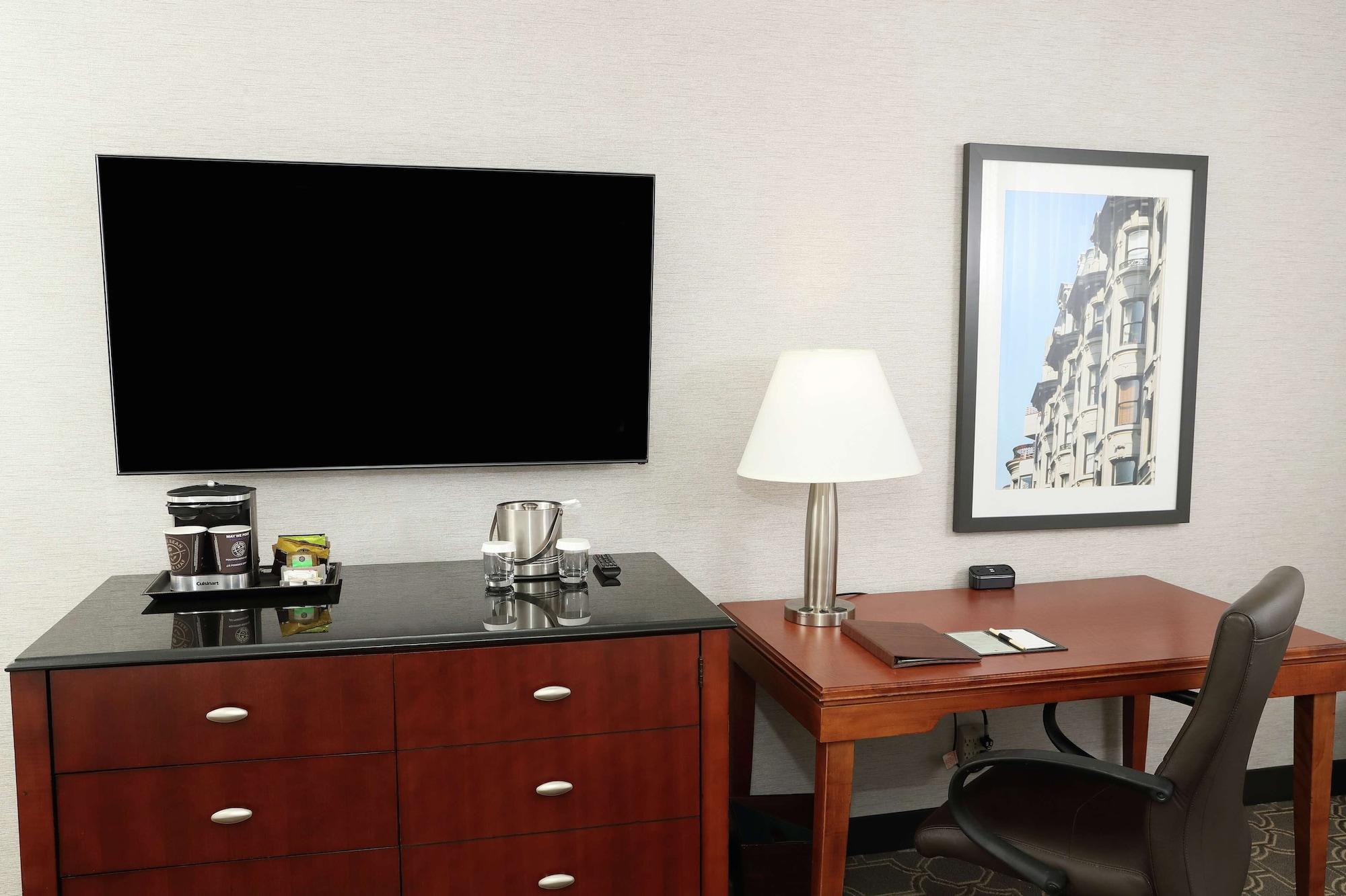 Doubletree By Hilton Boston/Westborough Ξενοδοχείο Εξωτερικό φωτογραφία