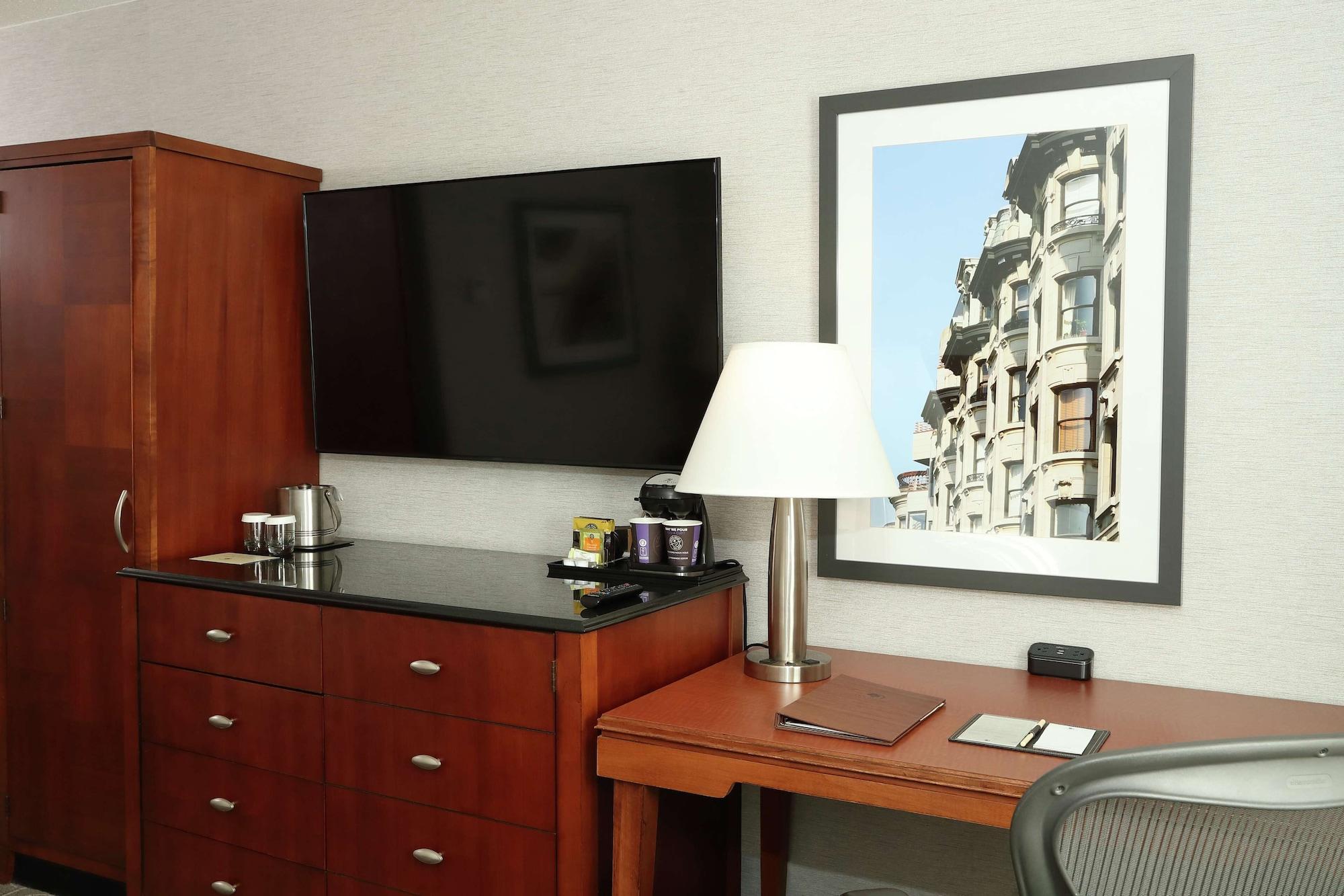 Doubletree By Hilton Boston/Westborough Ξενοδοχείο Εξωτερικό φωτογραφία