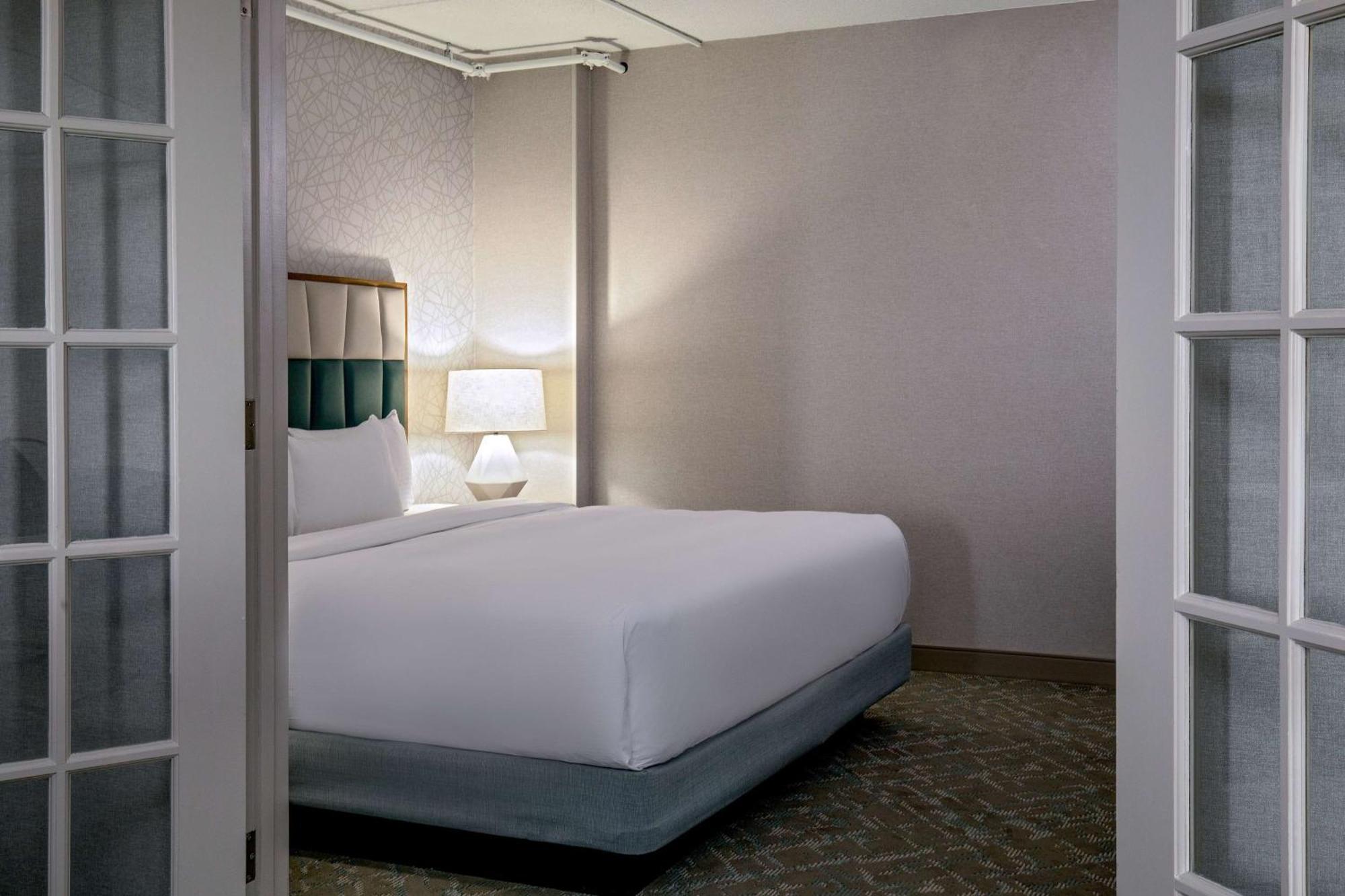 Doubletree By Hilton Boston/Westborough Ξενοδοχείο Εξωτερικό φωτογραφία