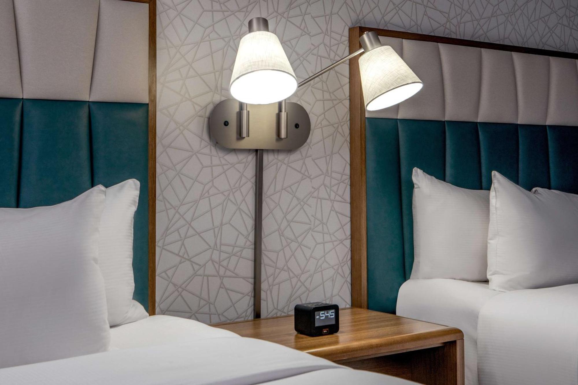 Doubletree By Hilton Boston/Westborough Ξενοδοχείο Εξωτερικό φωτογραφία