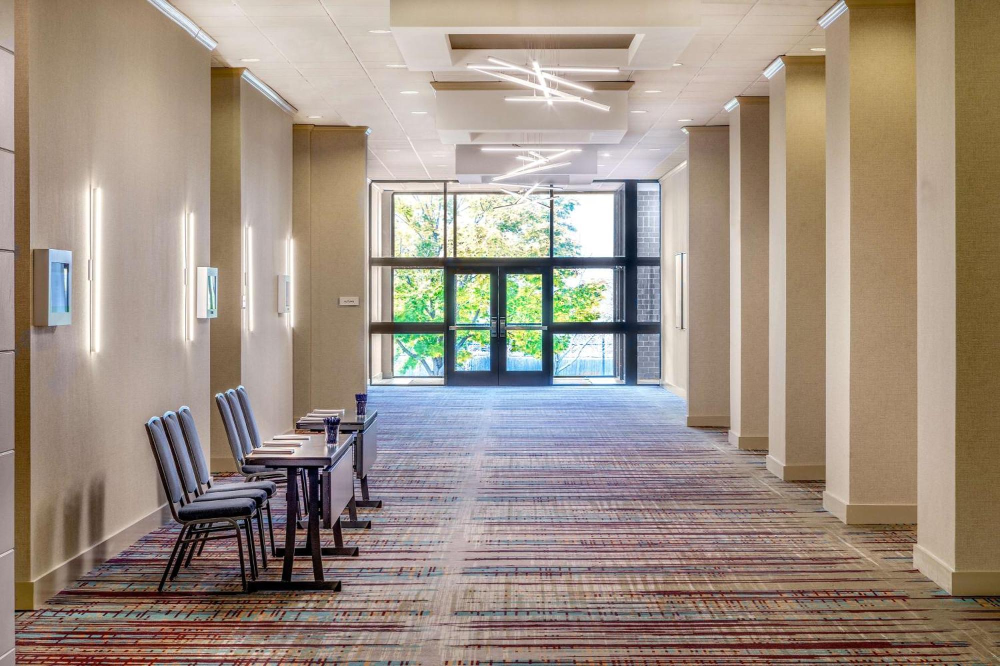 Doubletree By Hilton Boston/Westborough Ξενοδοχείο Εξωτερικό φωτογραφία