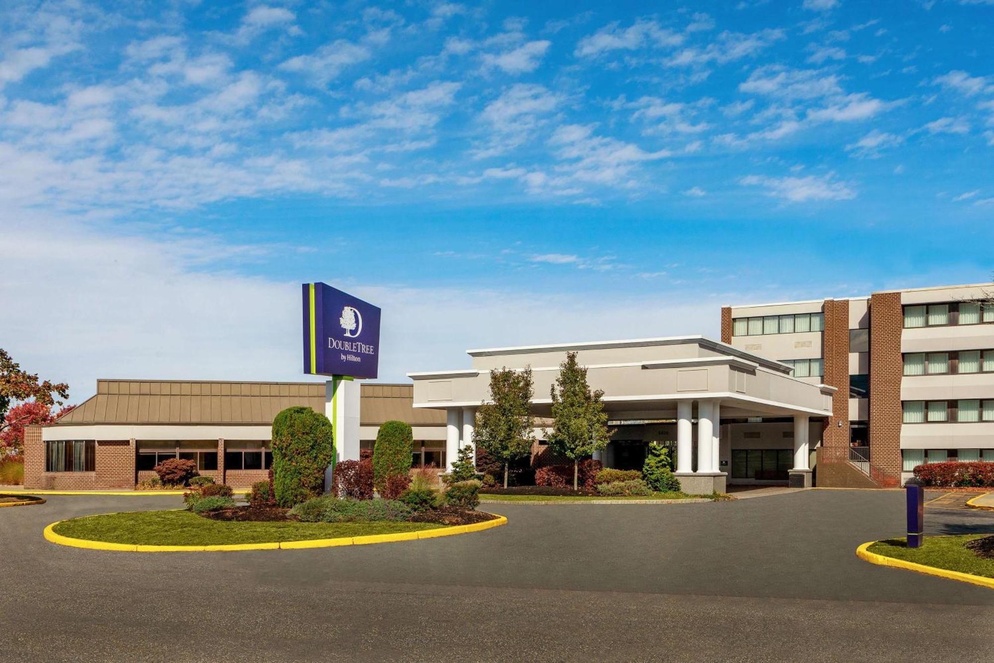Doubletree By Hilton Boston/Westborough Ξενοδοχείο Εξωτερικό φωτογραφία