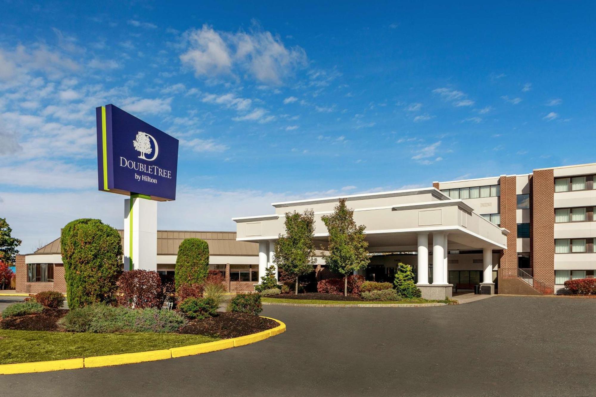 Doubletree By Hilton Boston/Westborough Ξενοδοχείο Εξωτερικό φωτογραφία