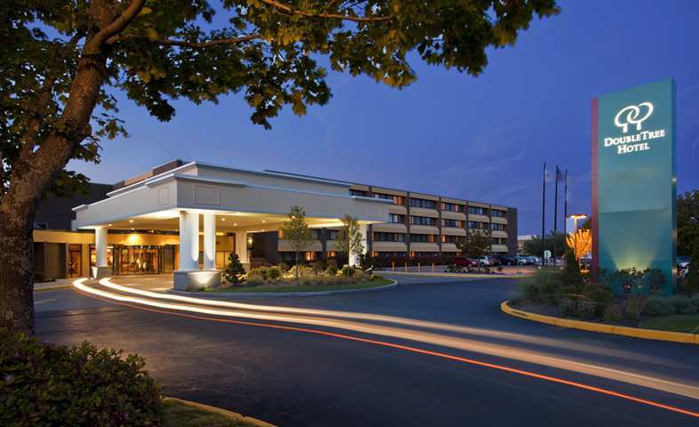 Doubletree By Hilton Boston/Westborough Ξενοδοχείο Εξωτερικό φωτογραφία